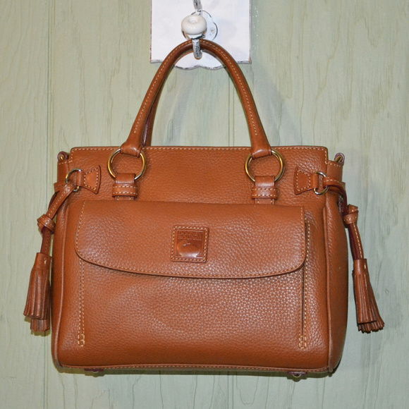 Dooney & Bourke Handbags - Dooney & Bourke Tan Caramel Medium Pocket Satchel